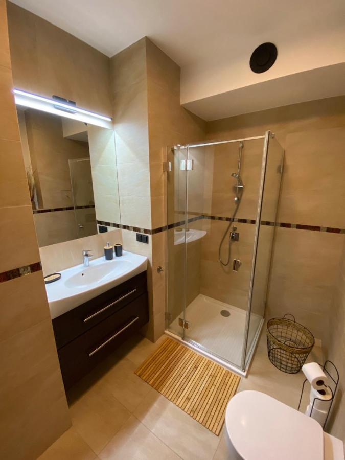 Secret Apartments Chelmska 55M2 Warsawa Bagian luar foto